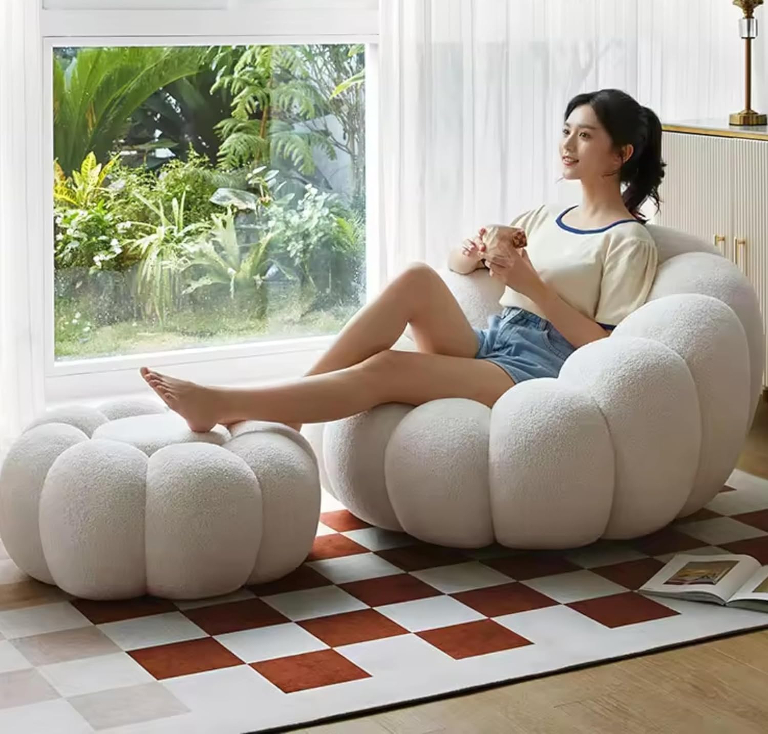 Comfynest Modern Pumpkin Shape Tatami Chair - One Seat Revolving Small Sofa Chair for Bedroom, Balcony, or Living Room